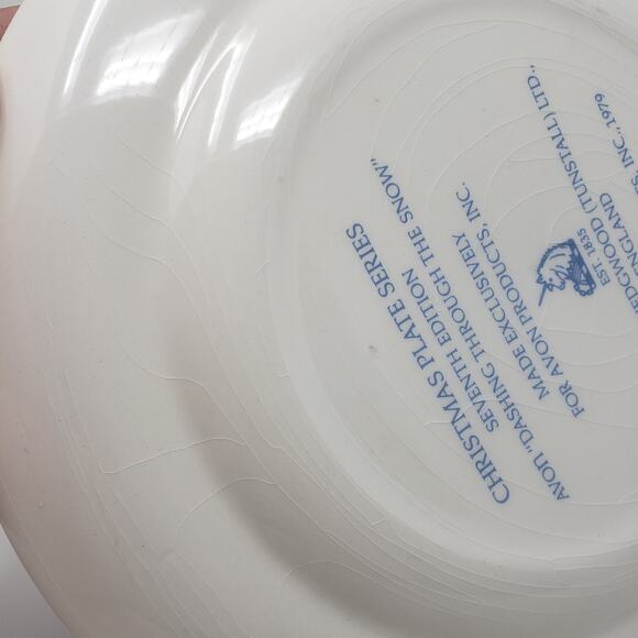 Avon 1979 Gold Dashing Through The Snow Christmas Holiday Plate Enoch Wedgwood - Picture 8 of 11
